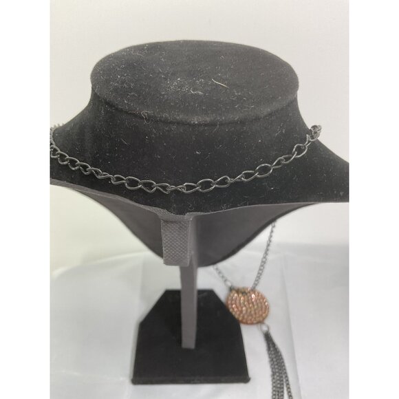 Long Chain Necklace With Decorative Tassel Pendant - Picture 5 of 5